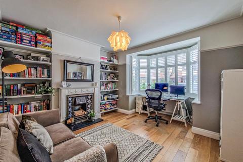 20 Tudor Gardens, Shoeburyness, Southend-on-sea, SS3 9JG