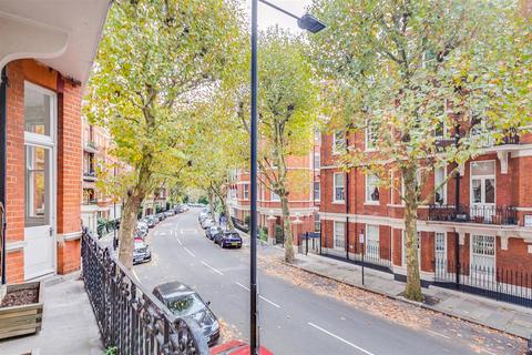 4 Fitzgeorge Avenue, London, W14 0SN