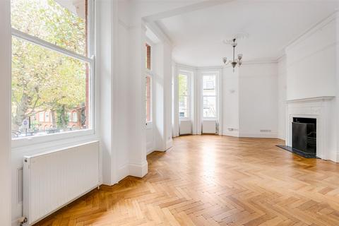 4 Fitzgeorge Avenue, London, W14 0SN