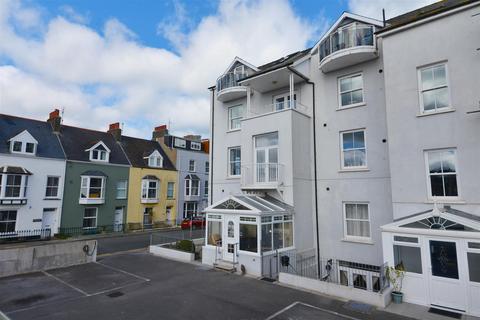 2 bedroom flat for sale, Victoria Street, Tenby