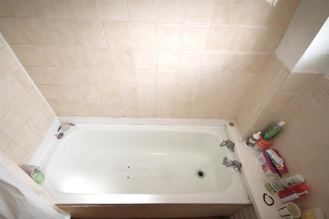 17 Bramshaw Road, Canterbury, CT2 7HR