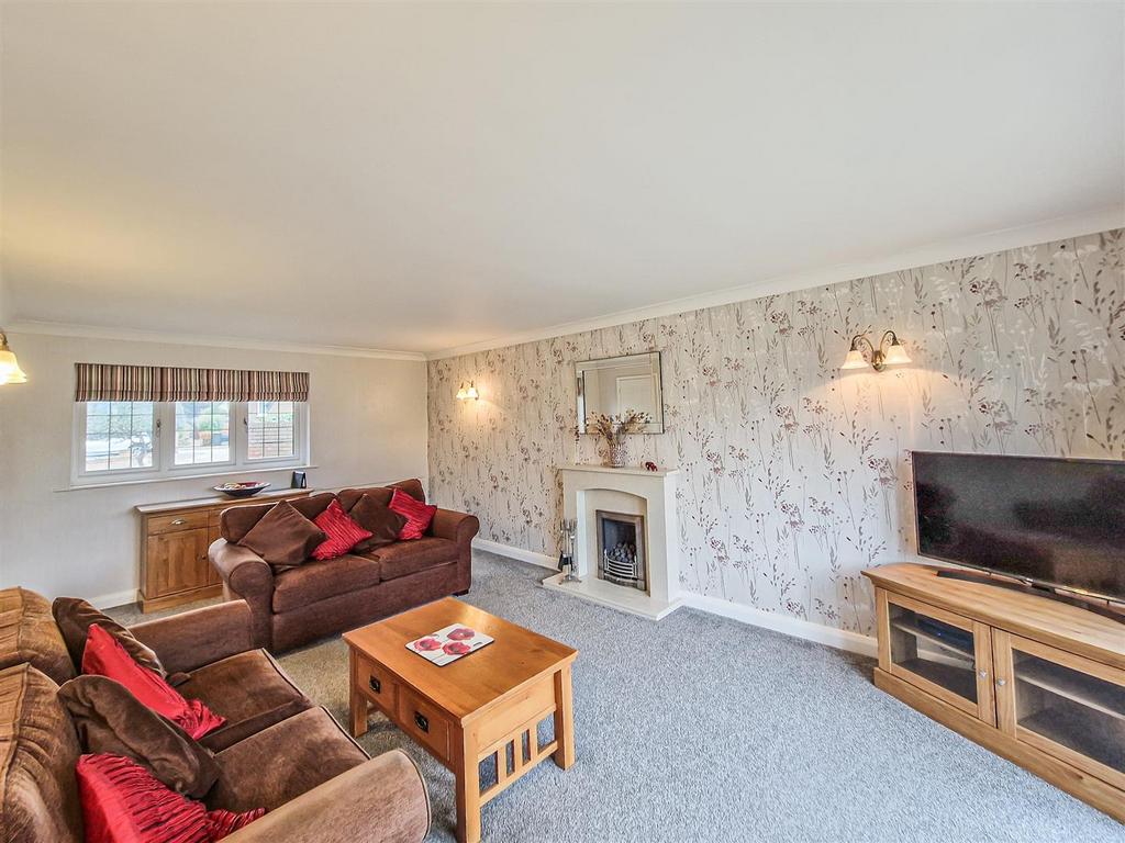 Dual aspect living room