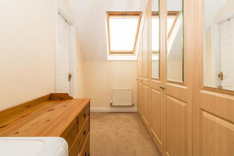 3 Collier Way, Southend-on-sea, SS1 2AF