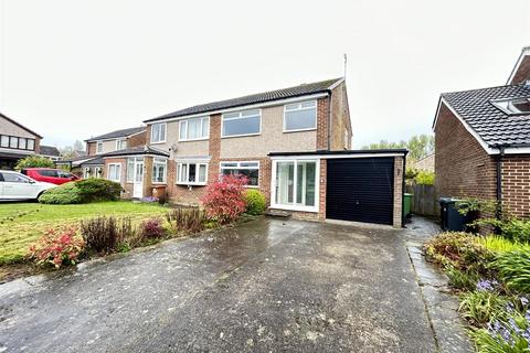 3 bedroom semi-detached house to rent, Colburn Avenue, Newton Aycliffe