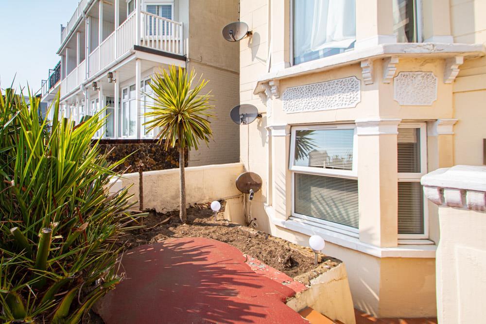 Private Front Garden