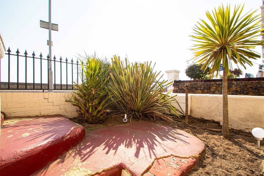 Private Front Garden