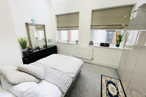 1 bedroom apartment for sale, London Road, Northwich