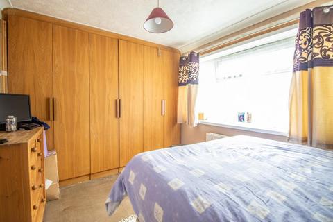 2 bedroom flat for sale, Rochford Garden Way, Rochford SS4