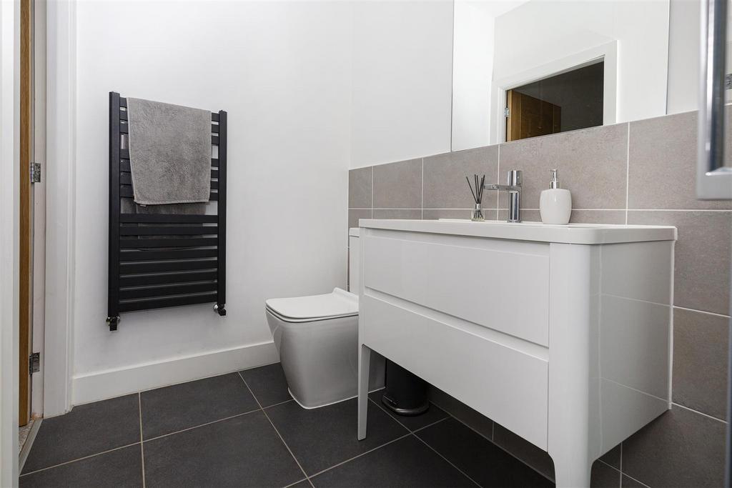 Bramleys Estate Agents - Snelsins Road - Cleckheat