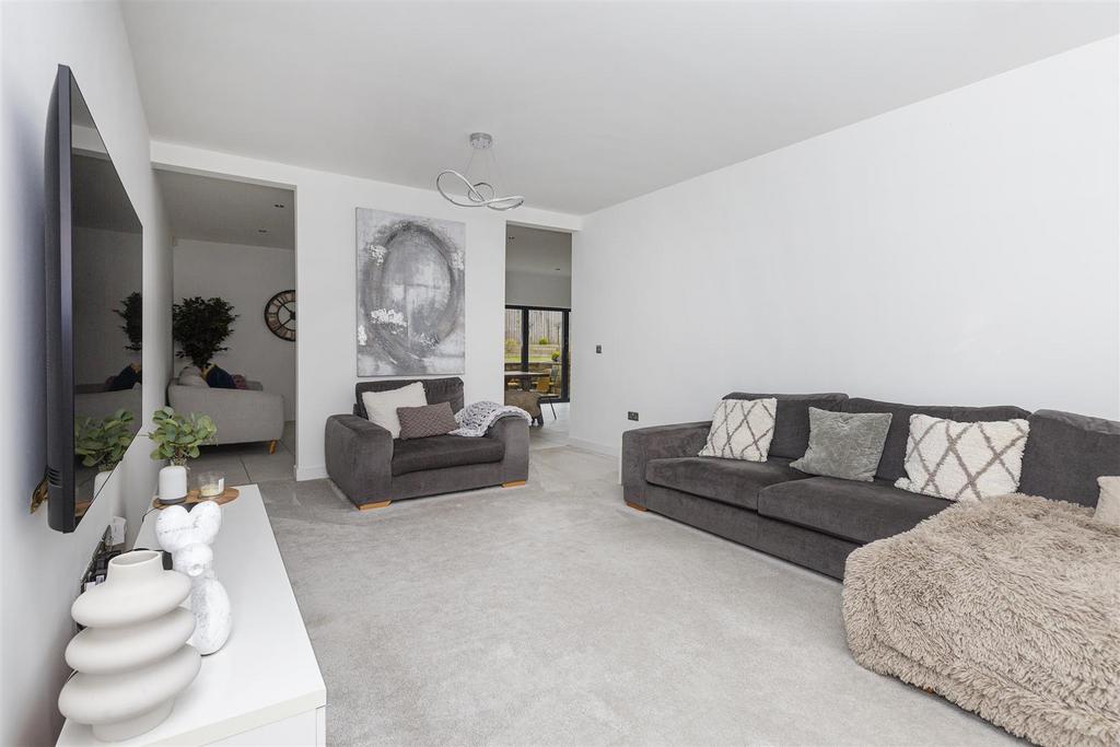 Bramleys Estate Agents - Snelsins Road - Cleckheat