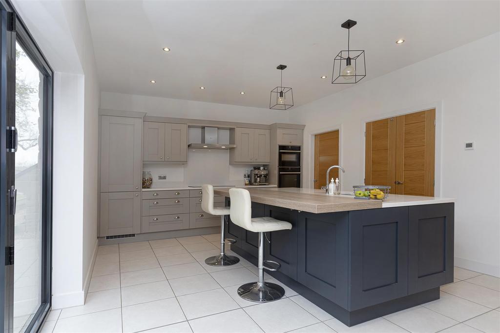 Bramleys Estate Agents - Snelsins Road - Cleckheat
