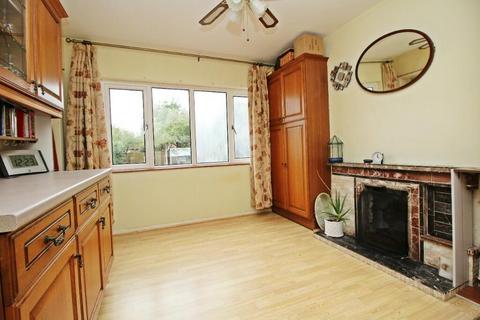 4 bedroom detached house for sale, Tennyson Road, Bognor Regis