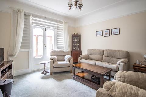3 bedroom detached house for sale, Boston Avenue, Southend-on-Sea SS2