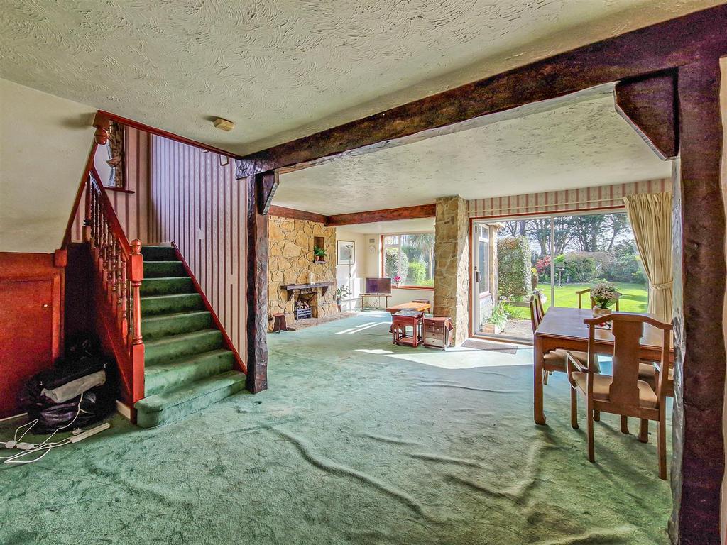 Living Dining Room