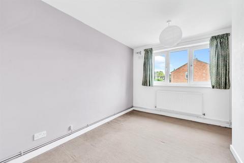19 Colyer Close, London, SE9 3QG