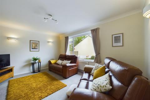 3 Caen Gardens, Braunton, EX33 1AG