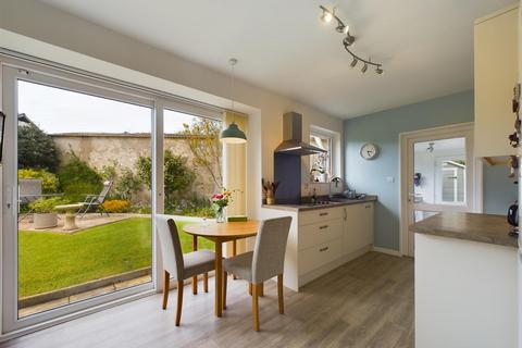 3 Caen Gardens, Braunton, EX33 1AG