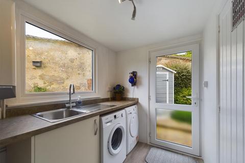 3 Caen Gardens, Braunton, EX33 1AG