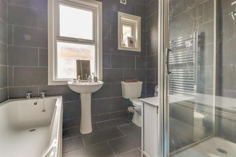 10a Ceylon Road, Westcliff-on-sea, SS0 7HP