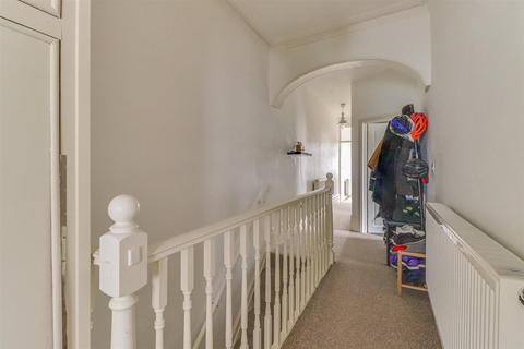 10a Ceylon Road, Westcliff-on-sea, SS0 7HP