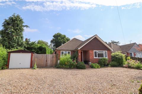 9 Andrews Close, Church Crookham, Fleet, GU52 6HF