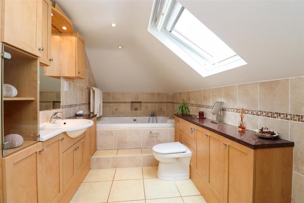 First Floor Bathroom