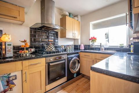 19 Allerton Close, Rochford, SS4 3AR