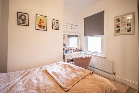 2 bedroom maisonette for sale, Oban Road, Southend-on-Sea SS2