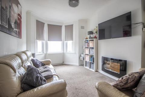 2 bedroom maisonette for sale, Oban Road, Southend-on-Sea SS2