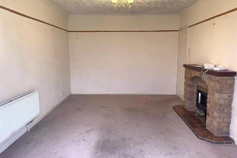 2 bedroom semi-detached bungalow for sale, College Road, Syston, Leicester