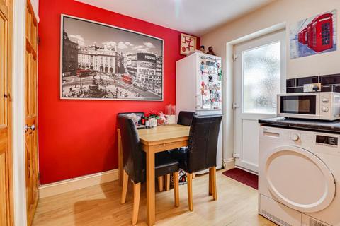 5 Dovecote, Shoeburyness, Southend-on-sea, SS3 8XQ