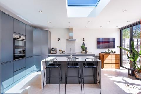 12 Lumley Road, Cheam, Sutton, SM3 8NN