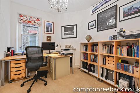 2 bedroom apartment for sale, Castellain Mansions, Maida Vale W9
