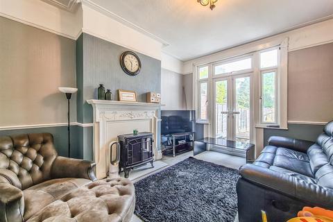 29 Carnarvon Road, Southend-on-sea, SS2 6LR
