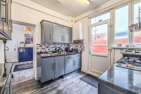 29 Carnarvon Road, Southend-on-sea, SS2 6LR