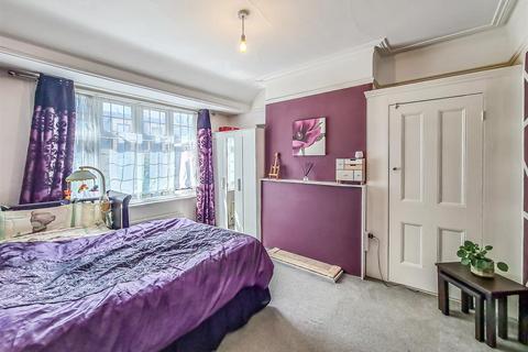 29 Carnarvon Road, Southend-on-sea, SS2 6LR