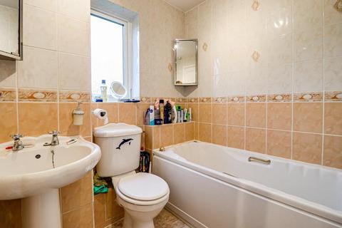 2 Keyes Close, Shoeburyness, Southend-on-sea, SS3 8BX