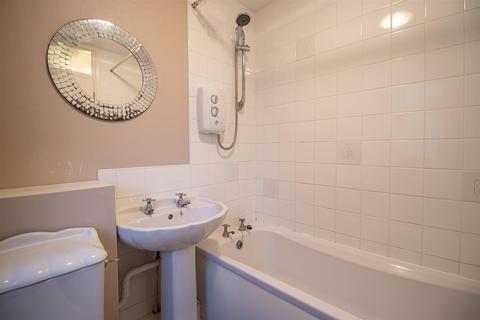 94 Coniston, Southend-on-sea, SS2 6SN