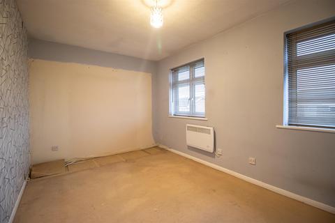 94 Coniston, Southend-on-sea, SS2 6SN