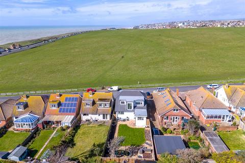 27 Gorham Way, Telscombe Cliffs, Peacehaven, BN10 7BA