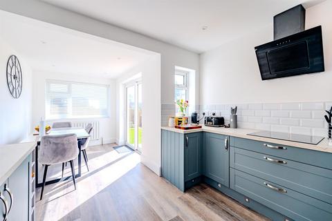 27 Gorham Way, Telscombe Cliffs, Peacehaven, BN10 7BA