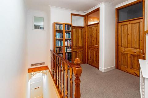 24a Cotswold Road, Westcliff-on-sea, SS0 8AB