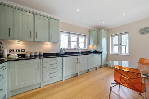 2 bedroom apartment for sale, Woolmer Lane, Bramshott, Liphook