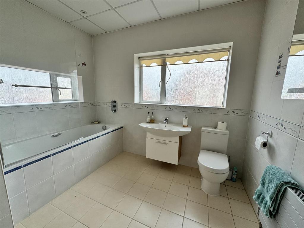 Bathroom/wc