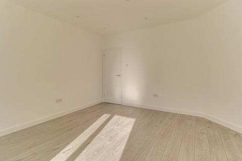78 Byrne Drive, Southend-on-sea, SS2 6SA