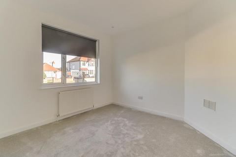 78 Byrne Drive, Southend-on-sea, SS2 6SA