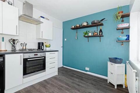 2 bedroom flat for sale, Brougham Road, Worthing