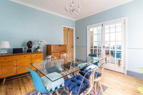 10 Hinguar Street, Shoeburyness, Southend-on-sea, SS3 9AN