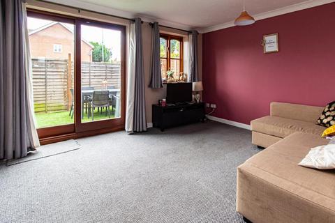 33 Castleton Road, Southend-on-sea, SS2 4UD