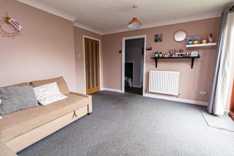 33 Castleton Road, Southend-on-sea, SS2 4UD